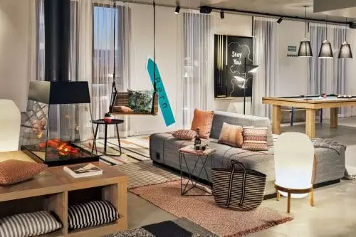 Stay_KooooK_Public_Space_38_FR