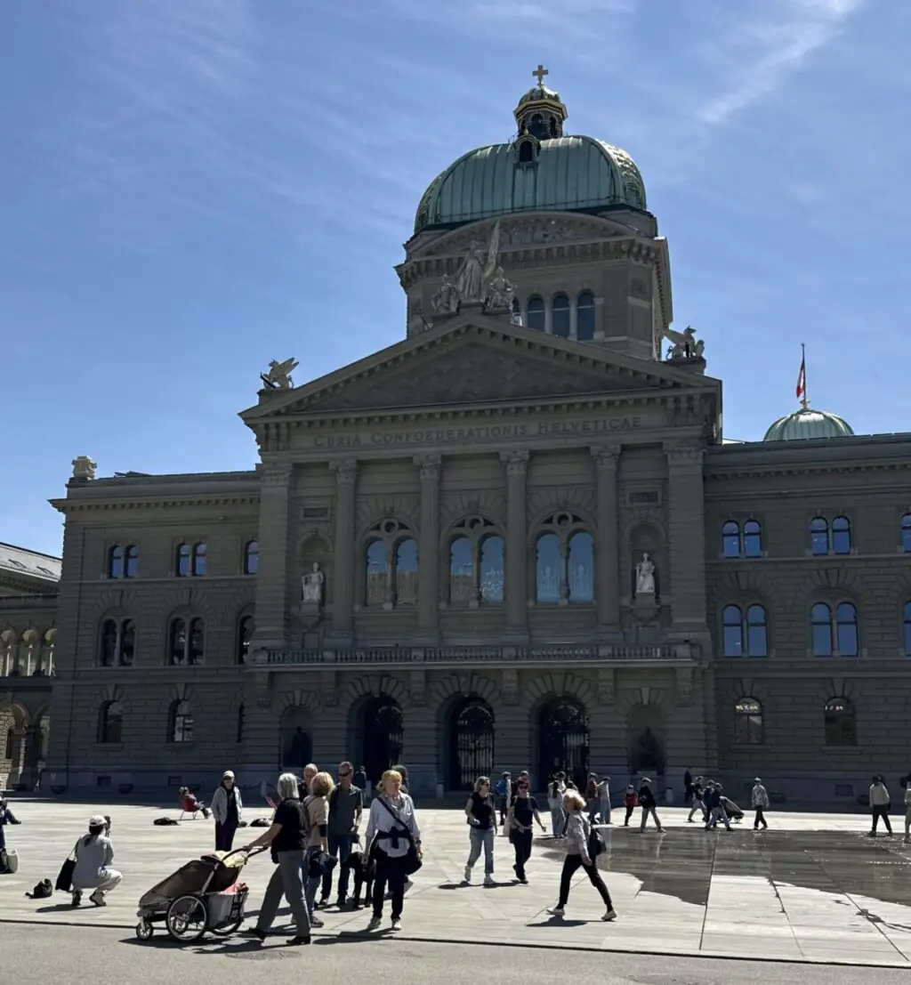 Bundeshaus am Bundesplatz in Bern.