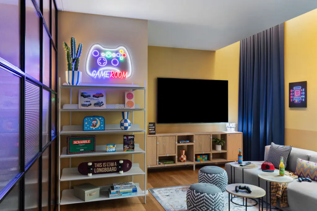 StayKooook Leipzig LEJEE Gamingroom 01