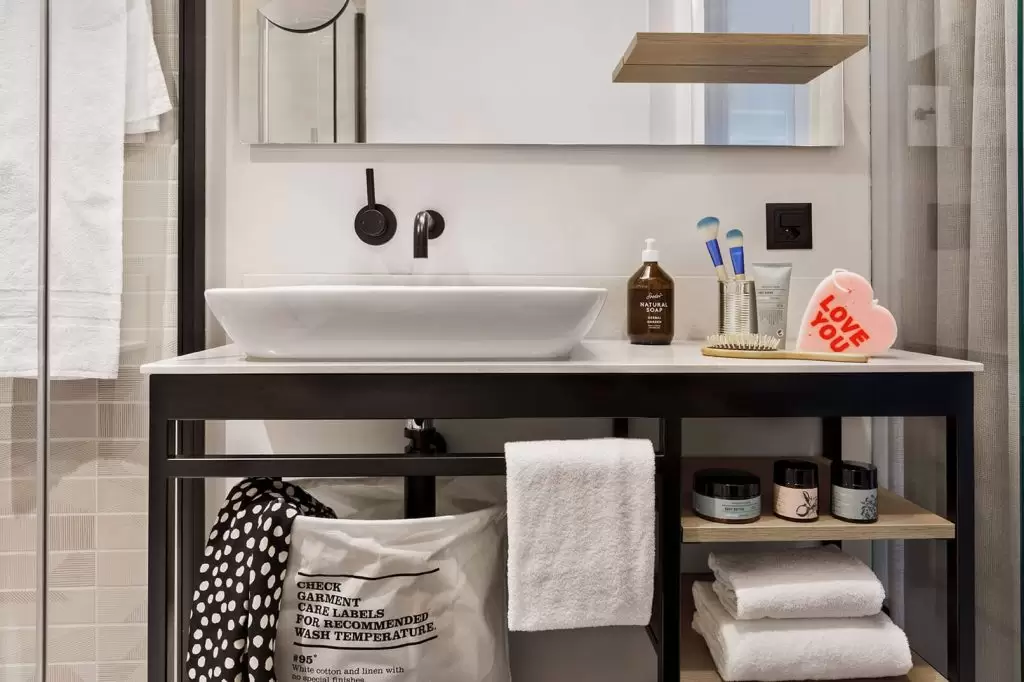 Stay_KooooK_Studio_Bad_06_FR